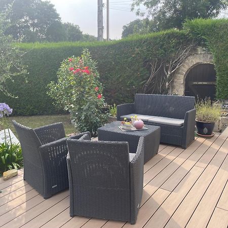 Bed and Breakfast Le Doux Refuge Esquay-sur-Seulles Exterior foto